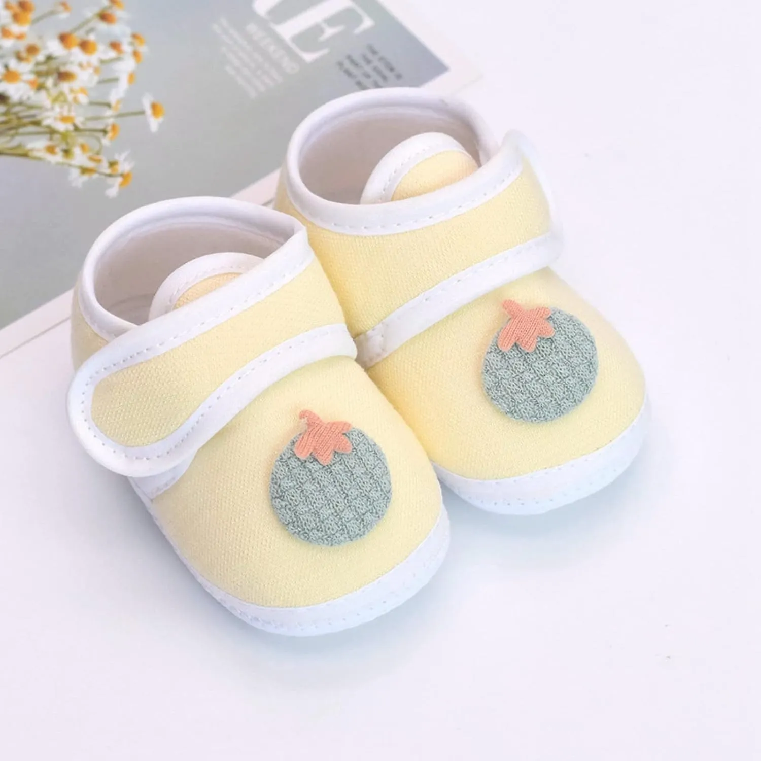 JINCAIHONG Baby Walking Shoes Boys Girls Breathable Barefoot Sneakers Lightweight Non Slip Footwear for Infants